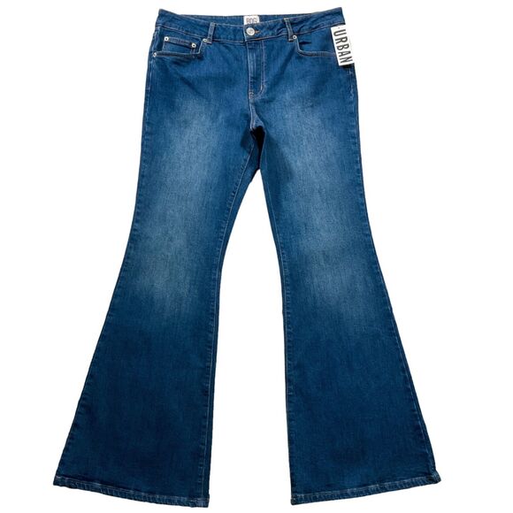 BDG Womens Jeans sz 12 W31 new nwt $89 Dark Wash Flare x32" Cotton Denim Stretch - Picture 1 of 10